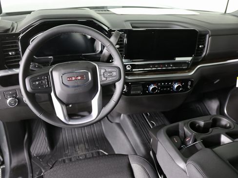 New 2026 GMC Sierra 2500 SLE w/ SLE Value Package; image 12