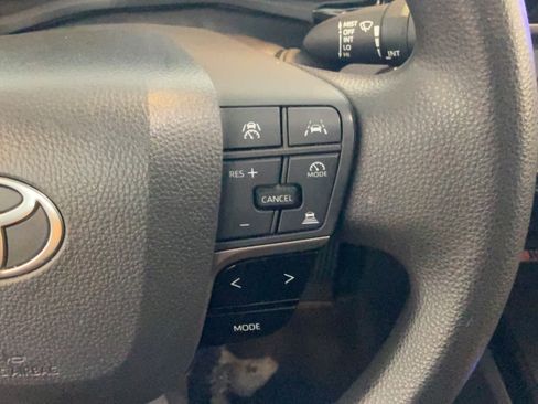 Used 2025 Toyota Camry LE FWD image 19