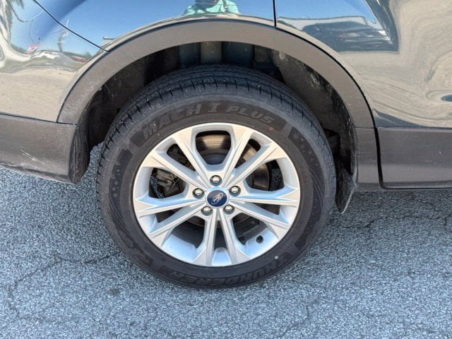 Used 2019 Ford Escape SE FWD image 10