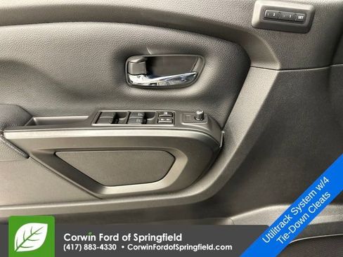 Used 2023 Nissan Titan PRO-4X w/ Pro-4x Convenience Package image 42