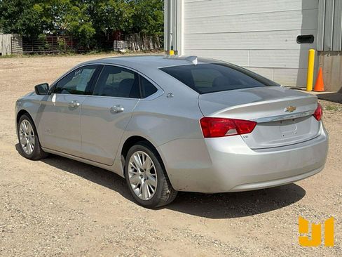 Used 2017 Chevrolet Impala LS FWD image 4
