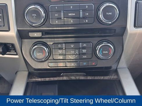 Used 2017 Ford F350 Lariat w/ Lariat Ultimate Package AWD/4WD image 21