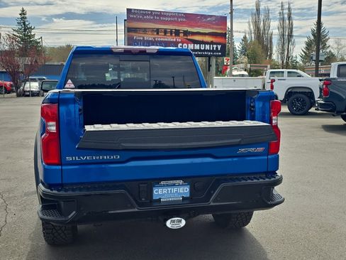 Certified 2022 Chevrolet Silverado 1500 ZR2 w/ Technology Package image 9