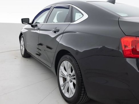 Used 2015 Chevrolet Impala LT w/ Convenience Package image 13