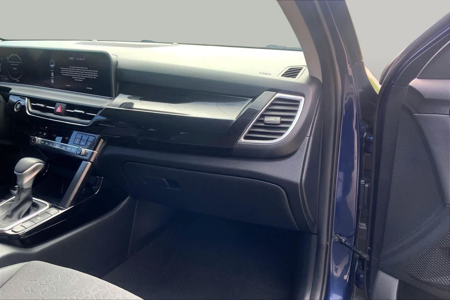 Certified 2024 Kia Seltos S AWD/4WD image 17