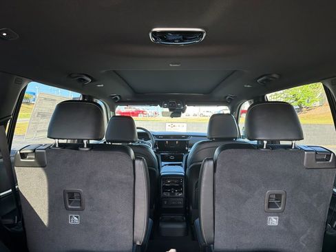 New 2026 Jeep Grand Cherokee L Limited AWD/4WD image 12