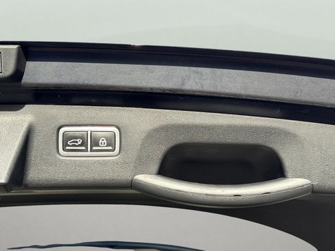 Certified 2022 Kia Sorento EX w/ Panoramic Sunroof Package FWD image 29