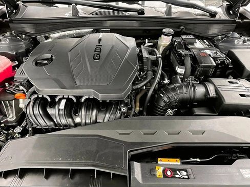 Used 2023 Hyundai Sonata SEL w/ Cargo Package image 10