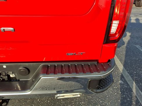 Used 2019 GMC Sierra 1500 SLT w/ SLT Premium Package AWD/4WD image 5