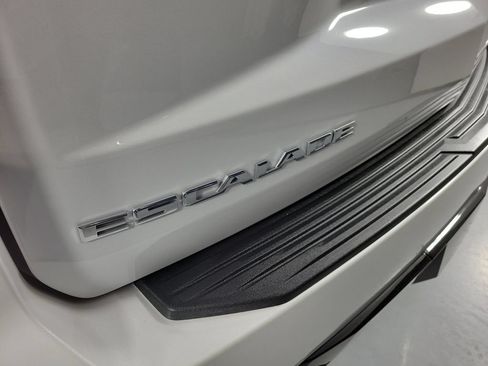 Certified 2024 Cadillac Escalade Sport w/ Touring Package AWD/4WD image 5
