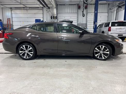 Used 2016 Nissan Maxima 3.5 SL FWD image 15