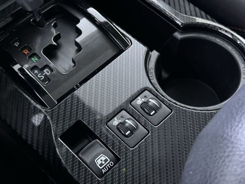 Used 2023 Toyota 4Runner TRD Off-Road Premium image 31