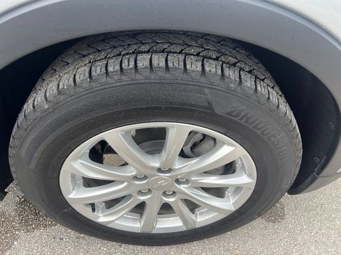 Used 2022 Cadillac XT4 Luxury w/ Driver Awareness Package FWD image 17