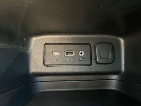 Used 2020 Chevrolet Equinox LT AWD/4WD image 23