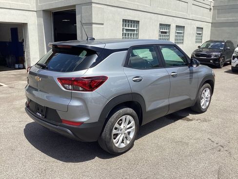 Used 2023 Chevrolet TrailBlazer LS FWD image 5