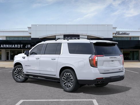 New 2026 GMC Yukon XL Denali Ultimate w/ LPO, Illumination Package AWD/4WD image 5