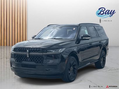 New 2025 Lincoln Navigator Reserve w/ Jet Appearance Package