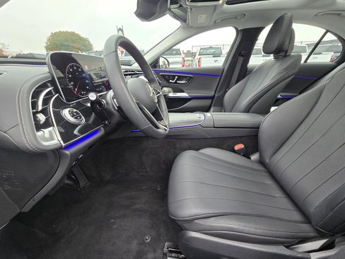 Used 2024 Mercedes-Benz E 350 4MATIC Sedan image 12