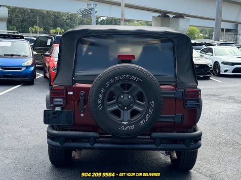 Used 2008 Jeep Wrangler X AWD/4WD image 4