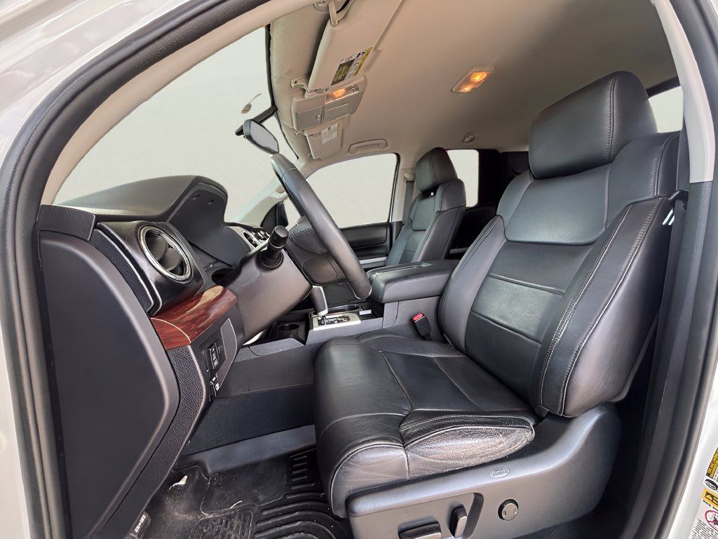 Used 2016 Toyota Tundra Limited w/ Limited Premium Package RWD image 5