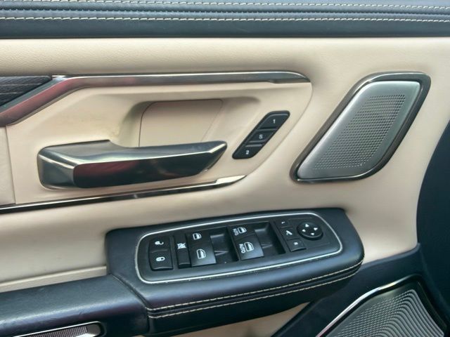Used 2019 RAM 1500 Limited AWD/4WD image 12