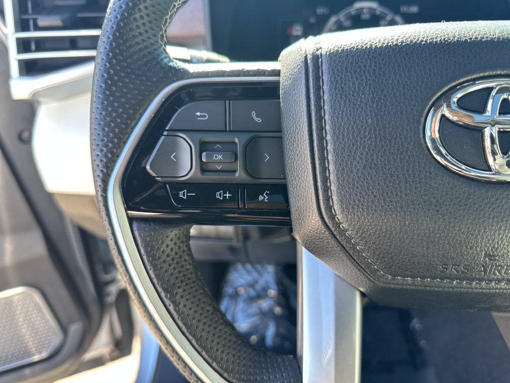 Used 2024 Toyota Tundra Capstone AWD/4WD image 19