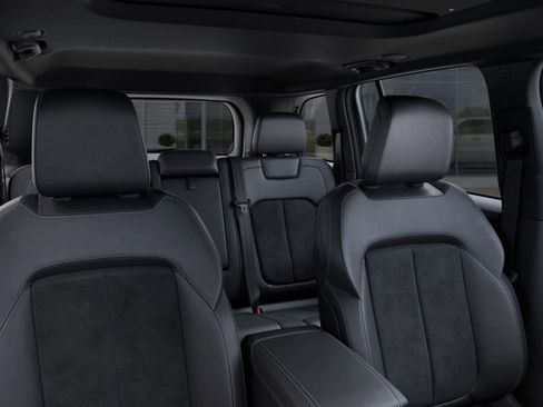 New 2026 Jeep Grand Cherokee Altitude image 26