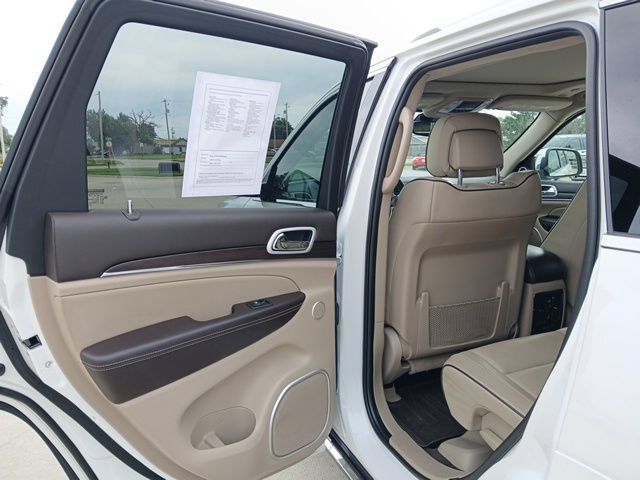 Used 2021 Jeep Grand Cherokee Summit AWD/4WD image 20