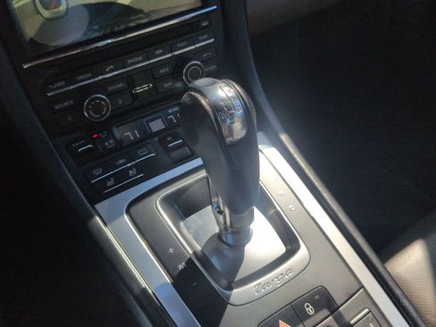 Used 2015 Porsche 911 Targa 4S image 21