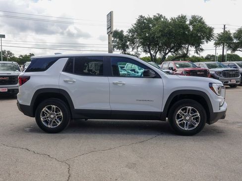 Used 2026 GMC Terrain Elevation FWD image 8