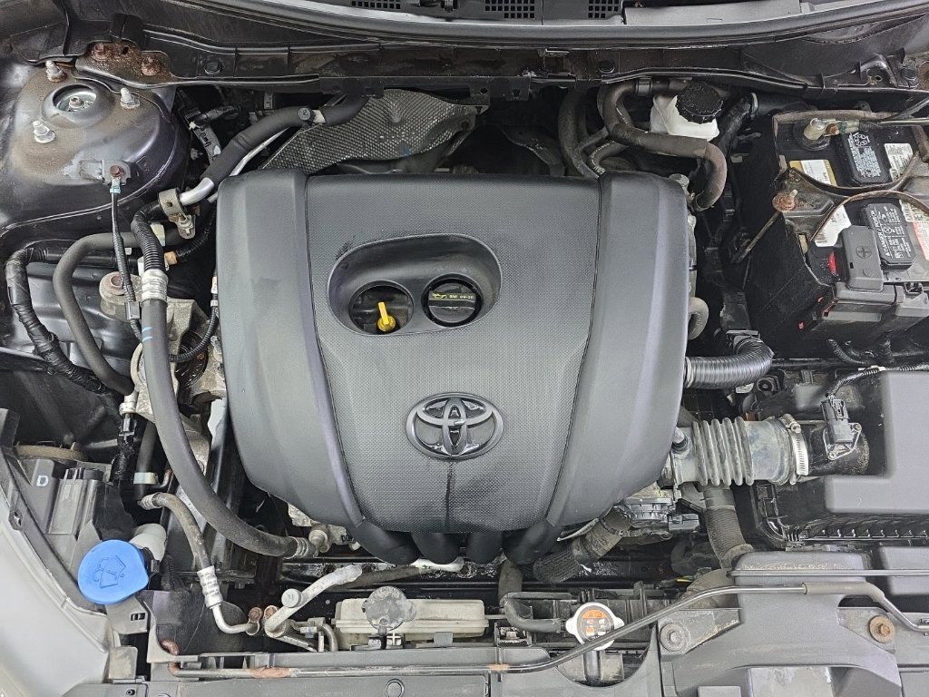 Used 2018 Toyota Yaris iA FWD image 19