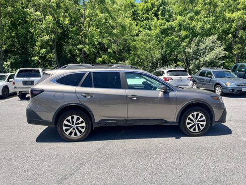 Used 2021 Subaru Outback Premium AWD/4WD image 11