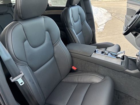 New 2026 Volvo XC90 T8 Ultra w/ Protection Package Premier AWD/4WD image 39