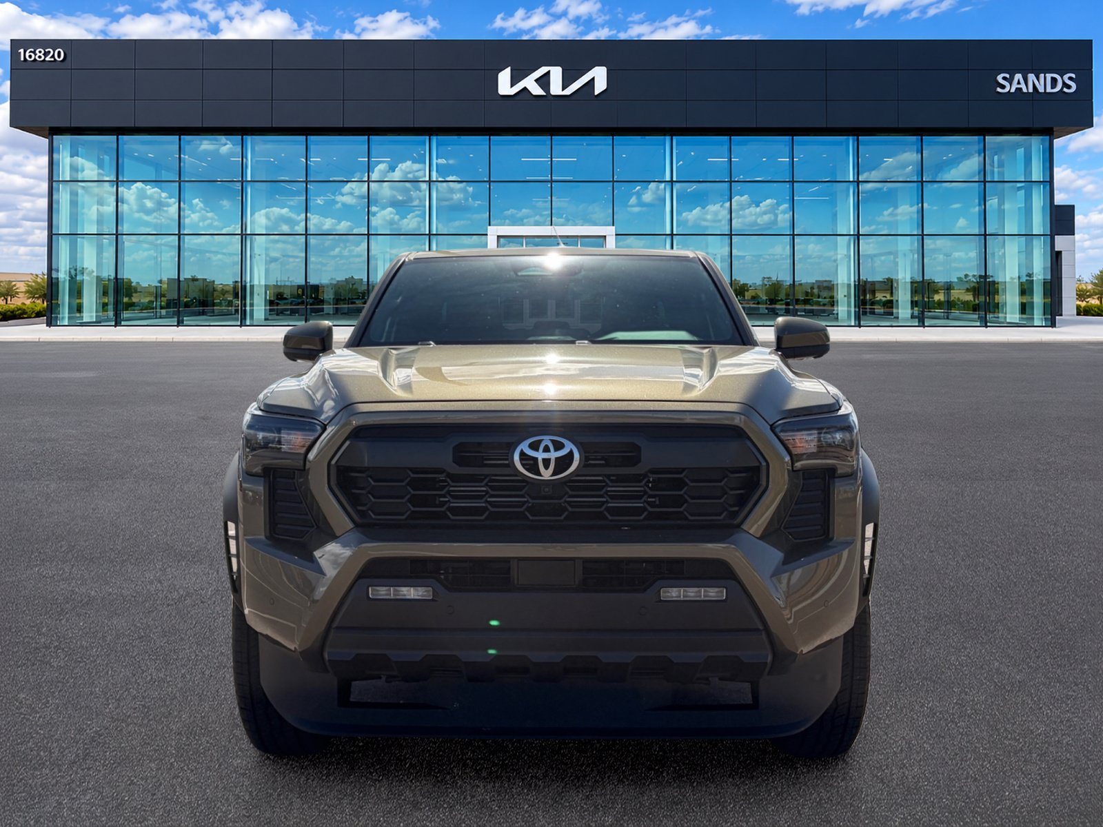 Used 2025 Toyota Tacoma TRD Off-Road w/ TRD Off Road Premium Package AWD/4WD image 9