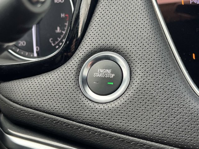 Certified 2023 Cadillac XT5 Premium Luxury AWD/4WD image 27