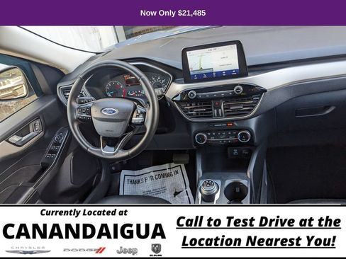 Used 2022 Ford Escape SEL AWD/4WD image 14