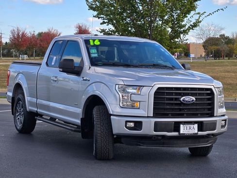 Used 2016 Ford F150 XLT w/ Equipment Group 302A Luxury image 3