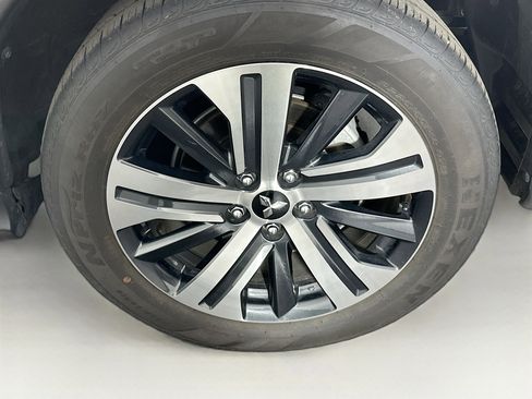 Used 2025 Mitsubishi Outlander Sport ES image 11