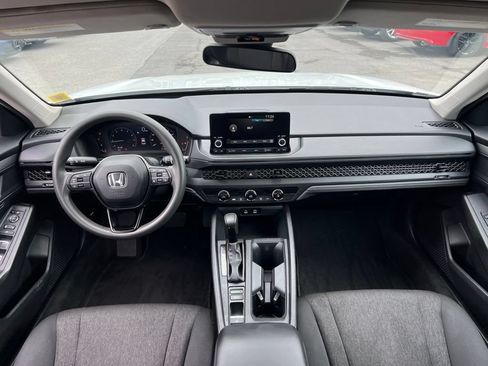 Used 2023 Honda Accord LX image 18
