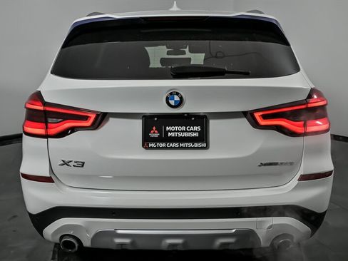 Used 2019 BMW X3 xDrive30i w/ Premium Package Essential image 9