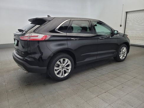 Used 2024 Ford Edge Titanium image 10