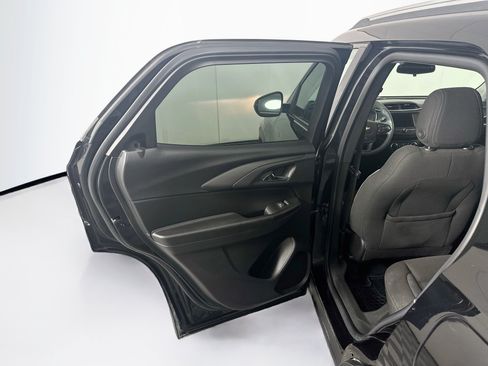 Used 2023 Chevrolet TrailBlazer LT FWD image 25