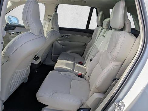 New 2026 Volvo XC90 B6 Ultra w/ Protection Package image 17