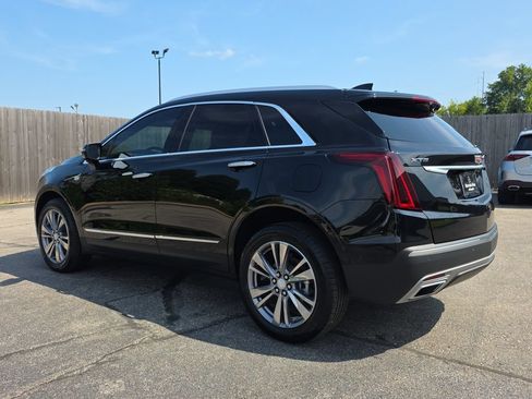 Used 2024 Cadillac XT5 Premium Luxury w/ Technology Package FWD image 3