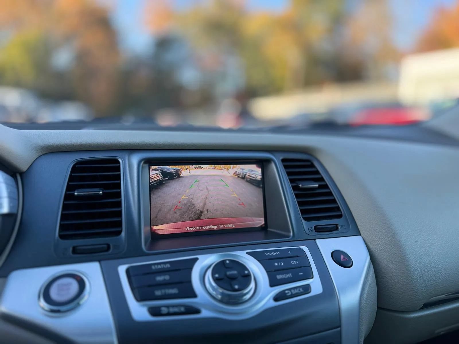 Used 2012 Nissan Murano SV AWD/4WD image 19