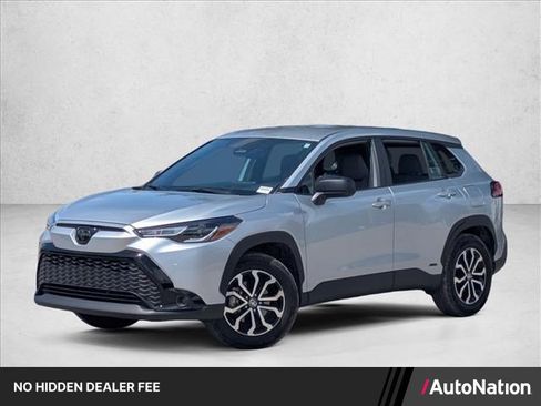 Used 2024 Toyota Corolla Cross AWD Hybrid image 1