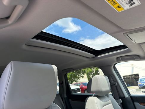 Used 2017 Honda CR-V EX-L image 13