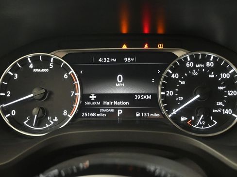 Certified 2023 Nissan Rogue SV w/ SV Premium B Package FWD image 18