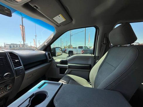 Used 2017 Ford F150 XLT AWD/4WD image 18