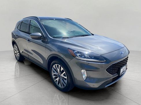 Certified 2022 Ford Escape Titanium w/ Class II Trailer Tow Package AWD/4WD image 1